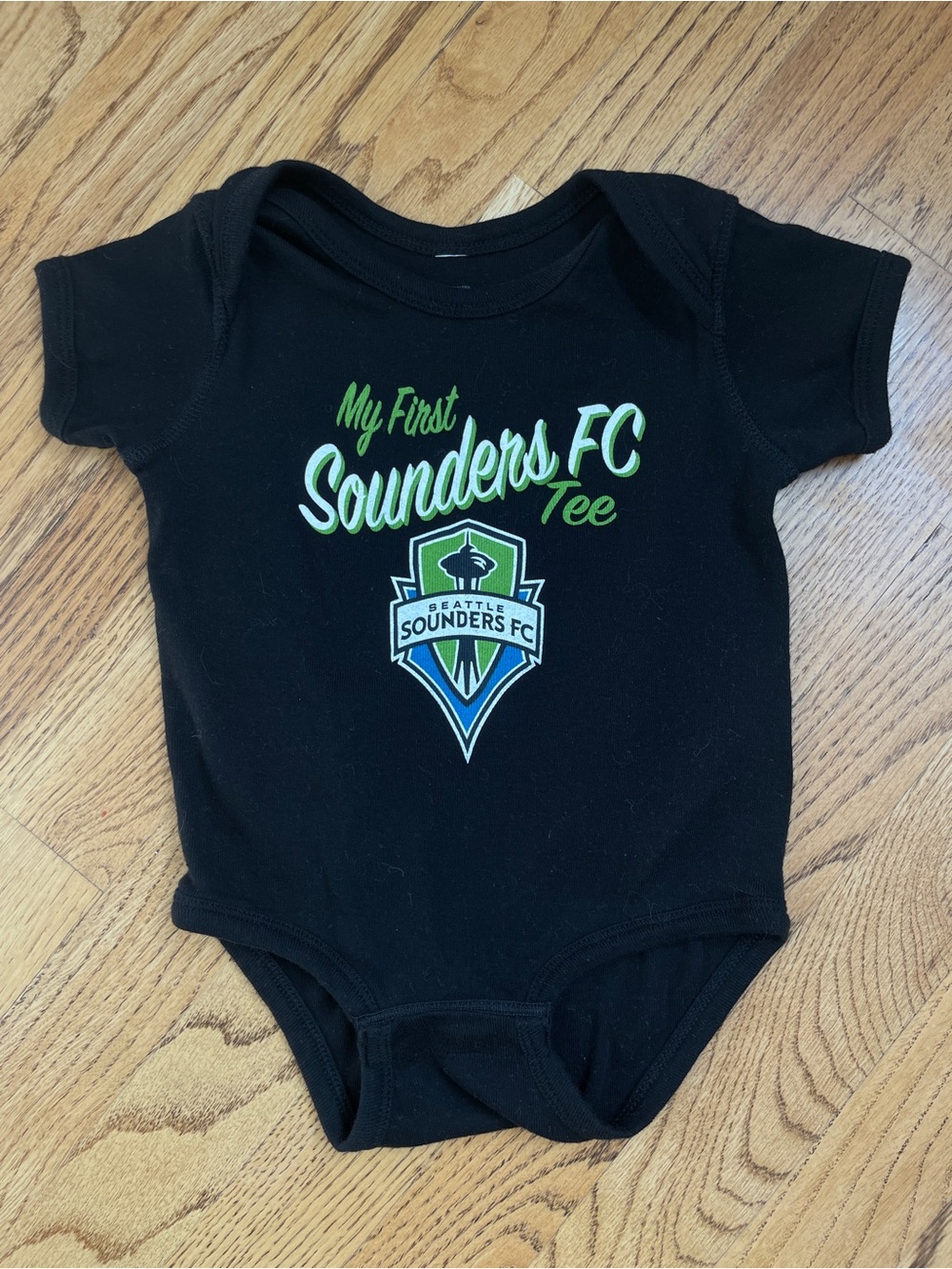 Seattle Sounders MLS Onesie 6-9 Months